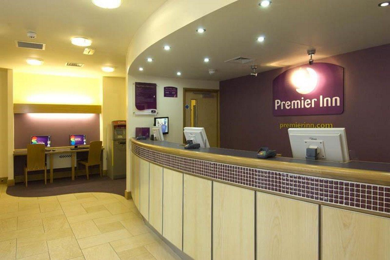 Premier Inn Coventry City Centre ภายนอก รูปภาพ